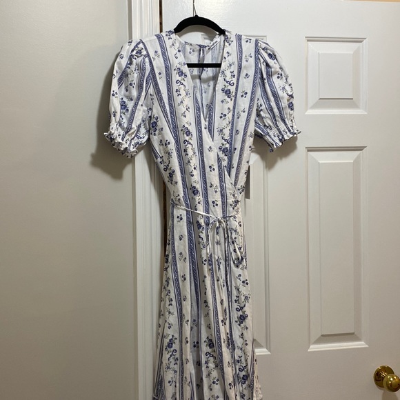 Reformation Dresses & Skirts - Reformation Veronika Dress. Size XL. BRAND NEW WITH TAG.